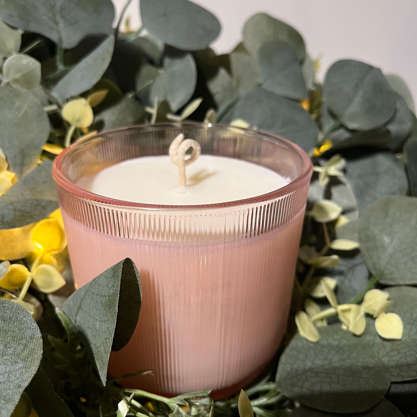 Sunlight Whisper - Luxury Candle - Home-away.co.uk