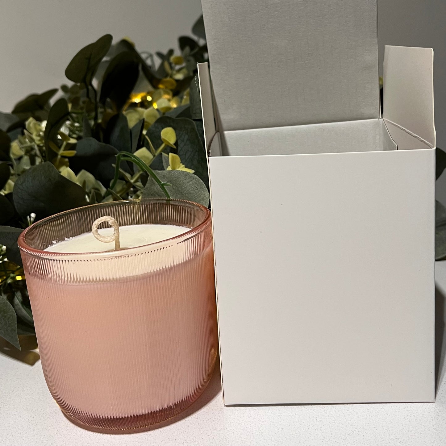 Soft Whisper - LUXURY CANDLE - Home-away.co.uk